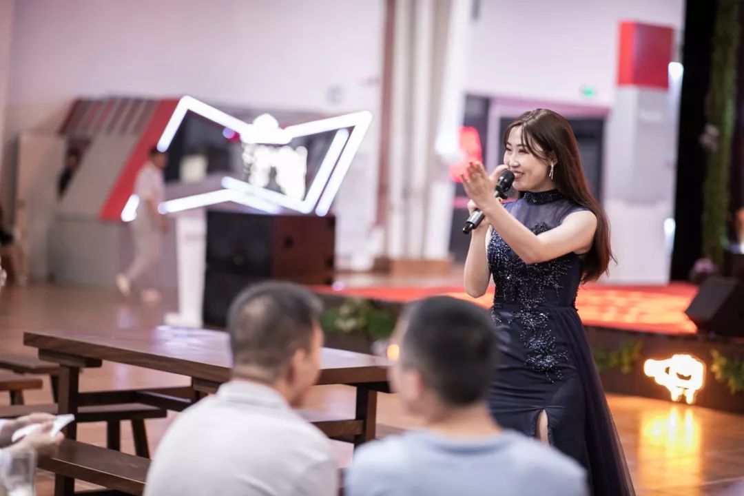 報(bào)告:我想去百威中國那個(gè)啤酒展覽館打卡品美酒佳肴|國潮范這么閃 - 第26張 - 會(huì)展活動(dòng)策劃CCASY.COM 報(bào)告:我想去百威中國那個(gè)啤酒展覽館打卡品美酒佳肴|國潮范這么閃 - 第26張
