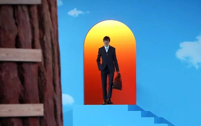 2020秋冬男裝時(shí)裝發(fā)布會(huì)活動(dòng)現(xiàn)場(chǎng)仿佛人間天堂，踏云而至穿梭云間