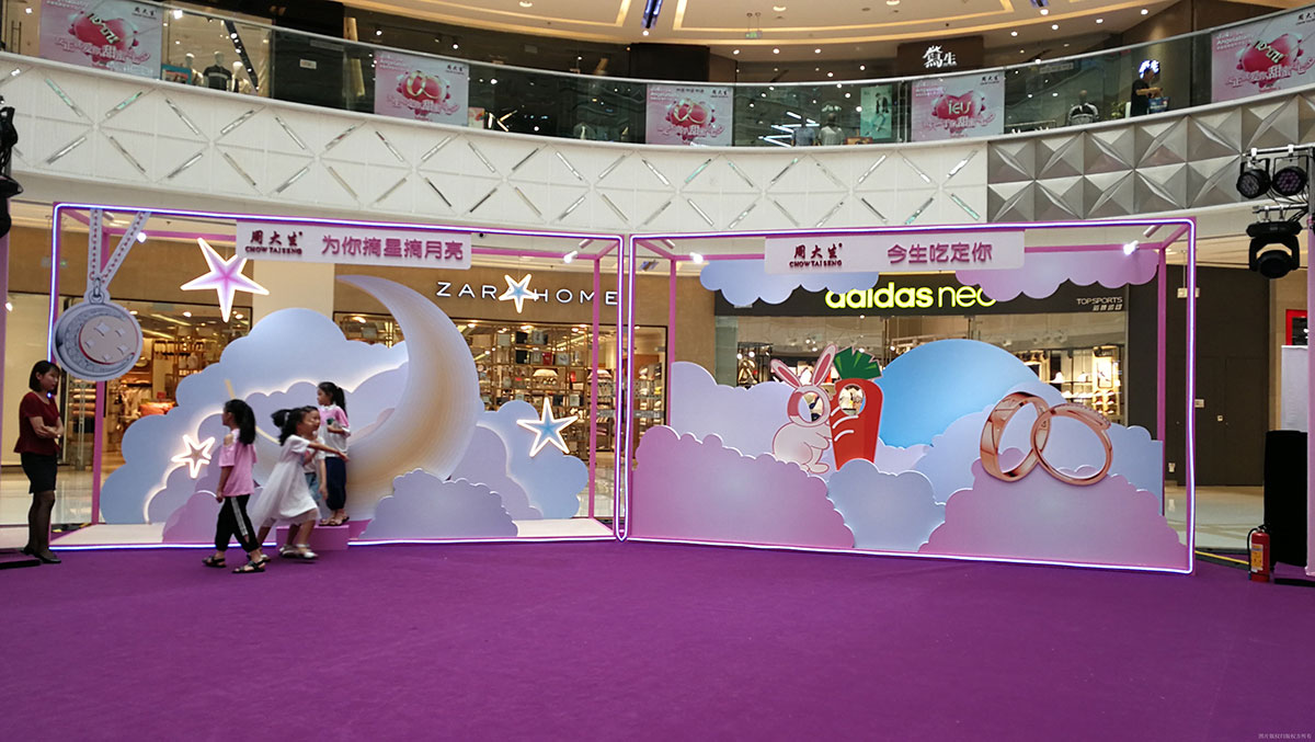 珠寶快閃店活動也是新意百出，互動沉浸式體驗強(qiáng)化了產(chǎn)品魅力與價值