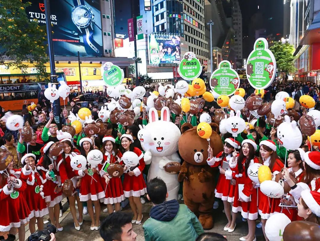 通訊軟件LINE這波圣誕營銷活動策劃創(chuàng)下了驚人的下載量 - 第16張 - 會展活動策劃CCASY.COM 通訊軟件LINE這波圣誕營銷活動策劃創(chuàng)下了驚人的下載量 - 第16張